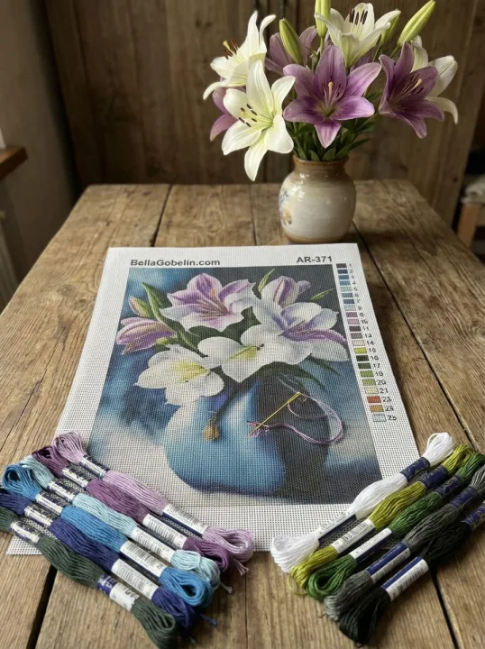 Liljer bouquet i vase