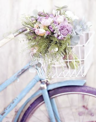 Λουλούδια και ποδήλατο